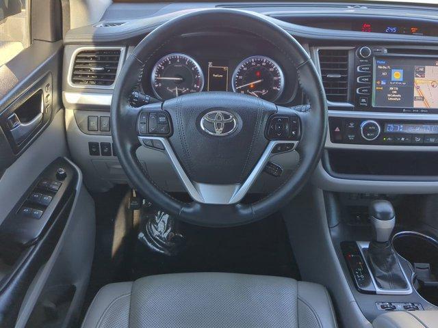 used 2017 Toyota Highlander car, priced at $27,278