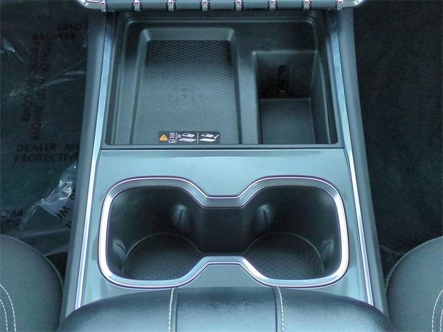 used 2025 GMC Acadia car, priced at $30,998