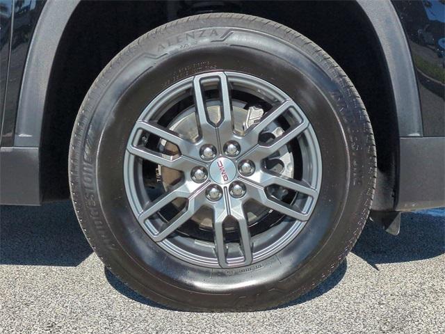 used 2025 GMC Acadia car, priced at $30,998