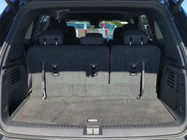 used 2025 GMC Acadia car, priced at $30,998