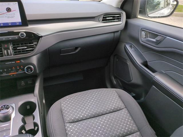 new 2025 Ford Escape car, priced at $30,990