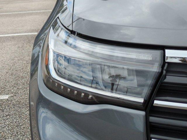 new 2025 Ford Explorer car, priced at $42,145