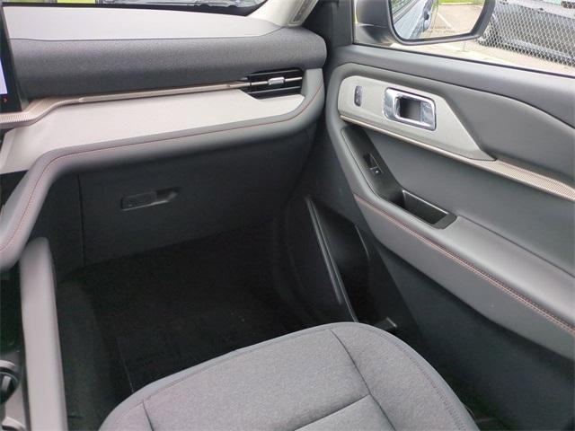 new 2025 Ford Explorer car, priced at $42,640