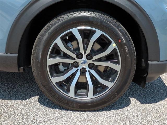 new 2025 Ford Explorer car, priced at $47,540