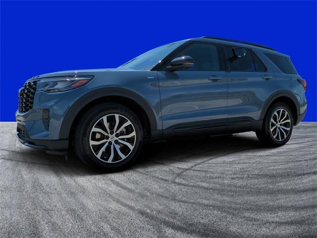 new 2025 Ford Explorer car, priced at $47,540