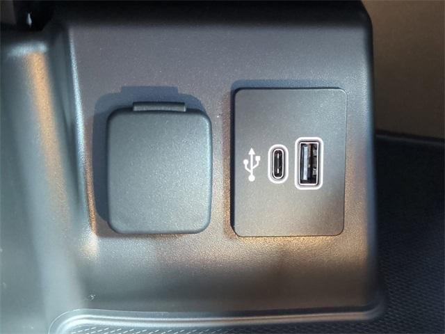 new 2025 Ford Explorer car, priced at $46,120