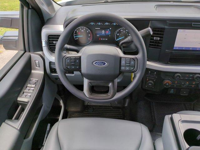 new 2025 Ford F-250 car, priced at $55,030