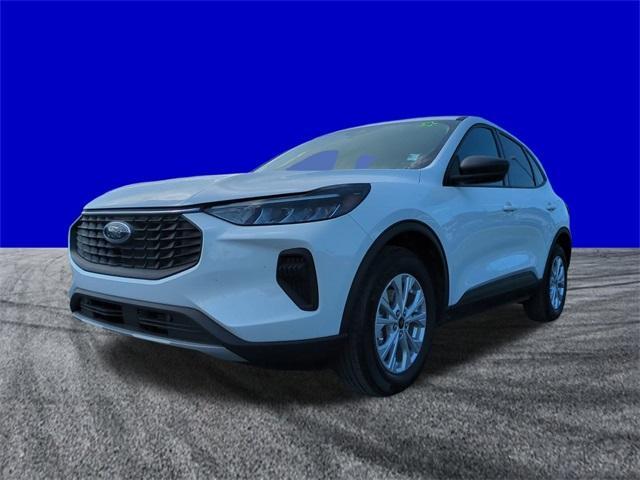 new 2025 Ford Escape car, priced at $30,990