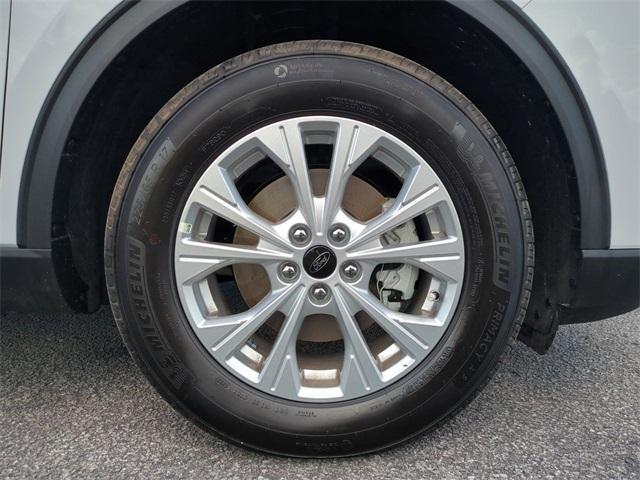 new 2025 Ford Escape car, priced at $30,990