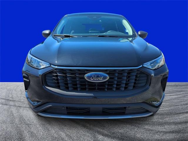 new 2025 Ford Escape car, priced at $30,990