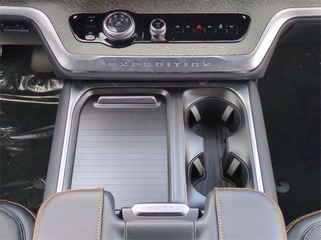 new 2025 Ford Expedition car, priced at $84,940