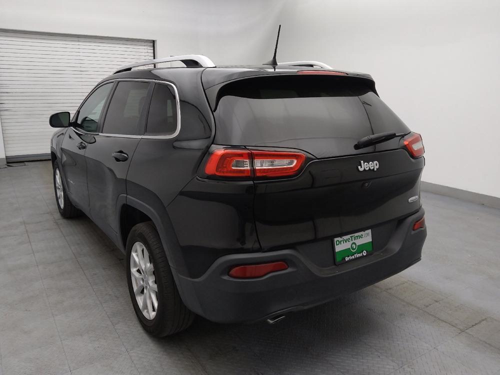 used 2018 Jeep Cherokee car, priced at $14,995