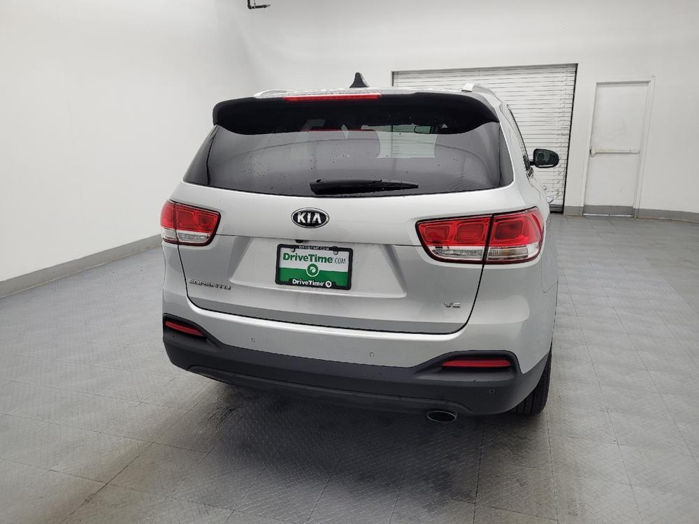 used 2016 Kia Sorento car, priced at $14,895
