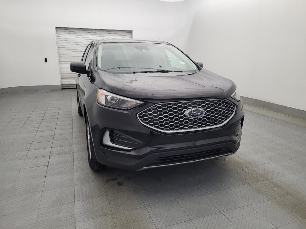 used 2024 Ford Edge car, priced at $25,795