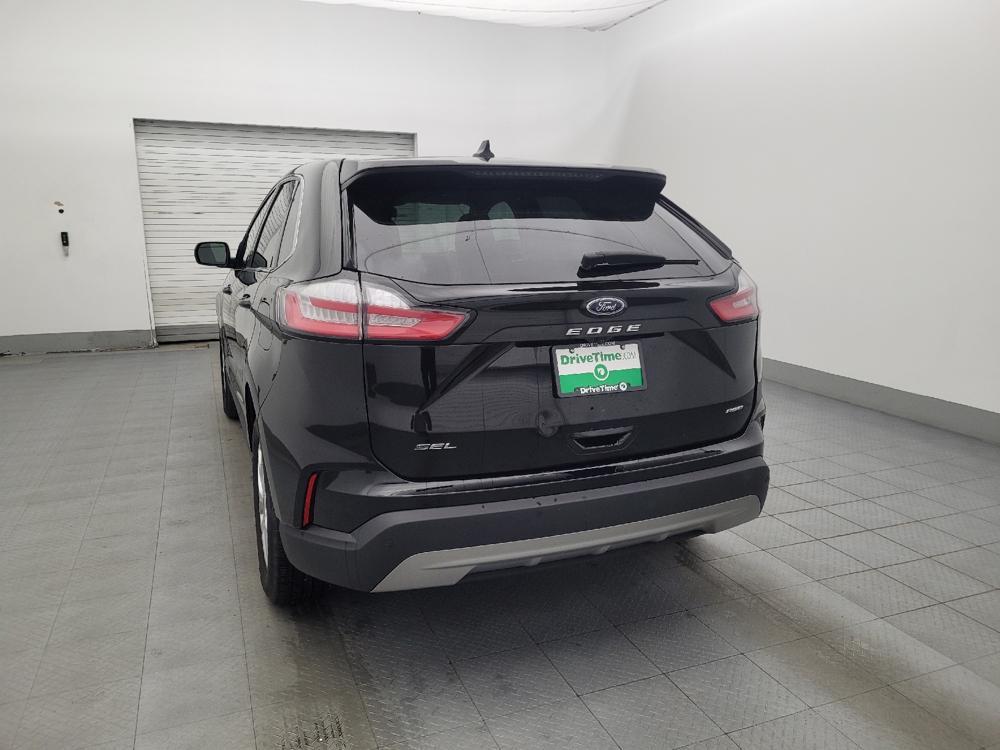 used 2024 Ford Edge car, priced at $25,795