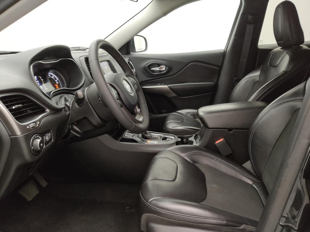 used 2020 Jeep Cherokee car, priced at $18,895