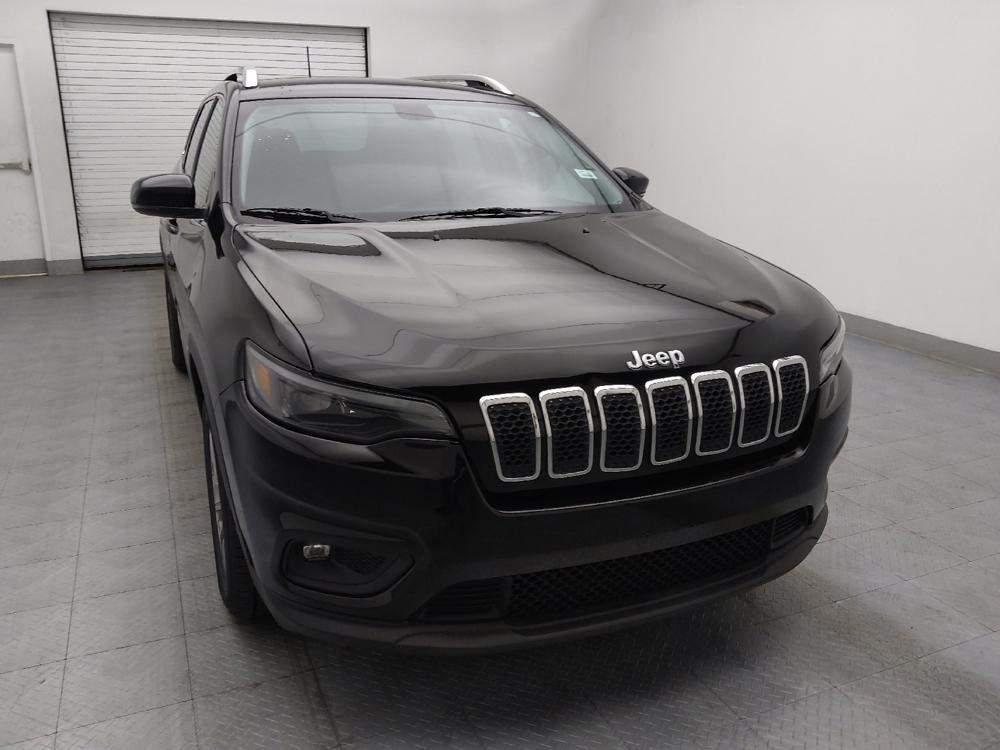used 2020 Jeep Cherokee car, priced at $18,895