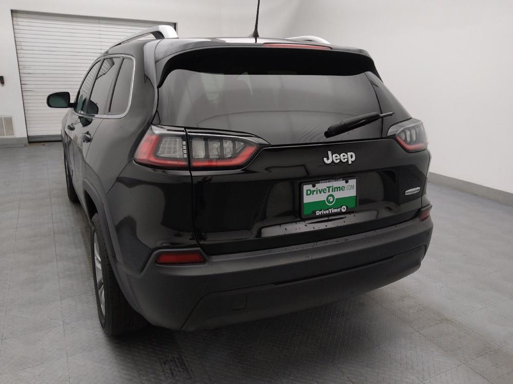used 2020 Jeep Cherokee car, priced at $18,895