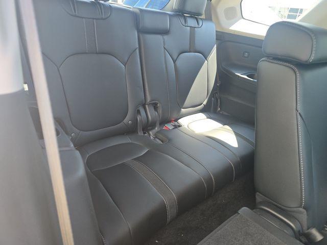 used 2023 Honda Pilot car, priced at $42,400
