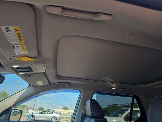 used 2023 Honda Pilot car, priced at $42,400