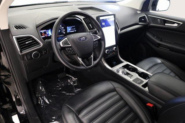 used 2024 Ford Edge car, priced at $25,200