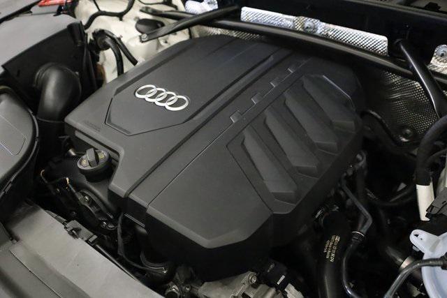 used 2022 Audi Q5 car, priced at $26,290