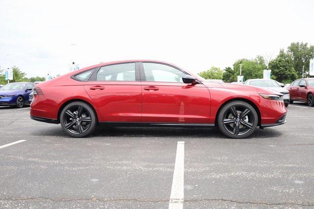 new 2025 Honda Accord Hybrid car, priced at $34,980
