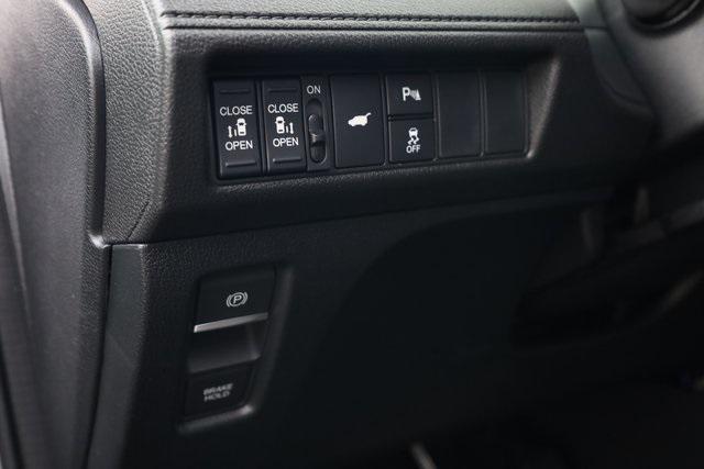 new 2026 Honda Odyssey car, priced at $45,990