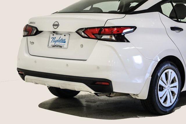 new 2023 Nissan Versa car