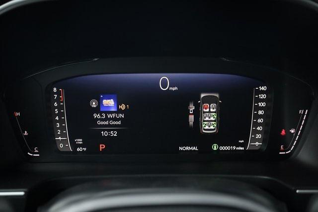 new 2025 Honda Pilot car, priced at $52,530