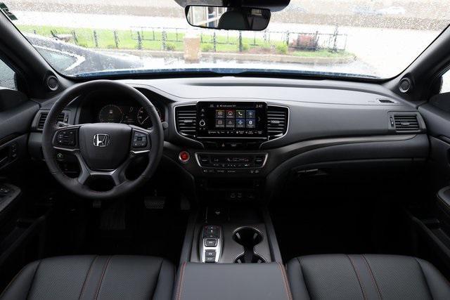 new 2025 Honda Ridgeline car, priced at $46,185