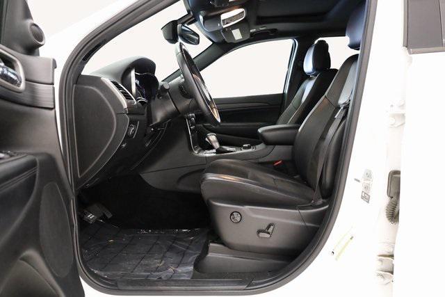 used 2022 Jeep Grand Cherokee car, priced at $28,990