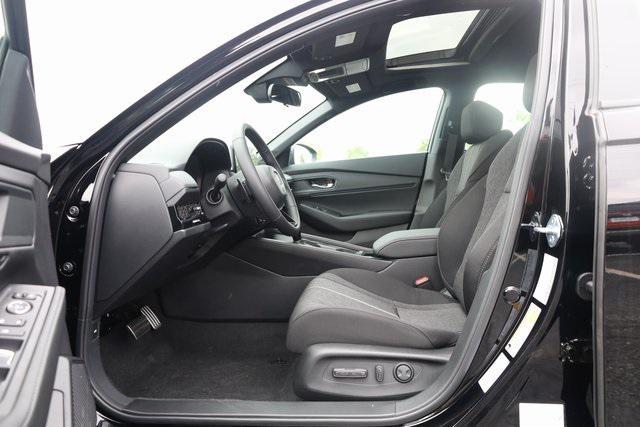 new 2025 Honda Accord Hybrid car, priced at $32,805