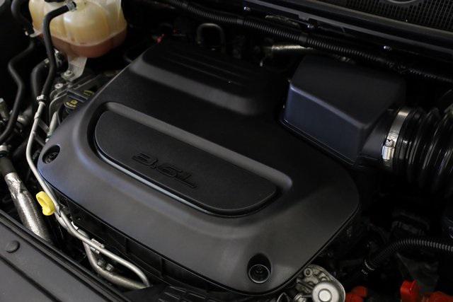 used 2023 Chrysler Pacifica car, priced at $25,490