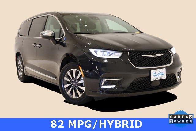 used 2023 Chrysler Pacifica Hybrid car, priced at $30,500