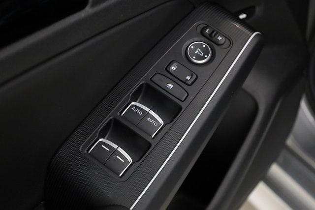 used 2025 Honda Civic Hybrid car, priced at $28,990