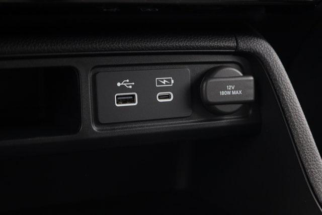 new 2025 Honda Pilot car, priced at $44,095