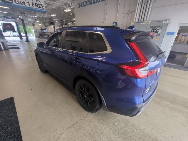 used 2023 Honda CR-V Hybrid car, priced at $30,800
