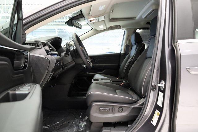 used 2025 Honda Odyssey car, priced at $44,990