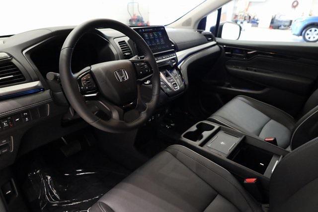used 2025 Honda Odyssey car, priced at $44,990