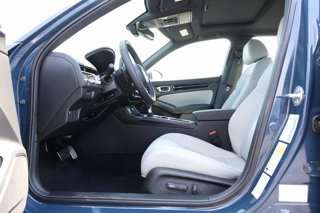 new 2026 Honda Civic Hybrid car, priced at $33,900