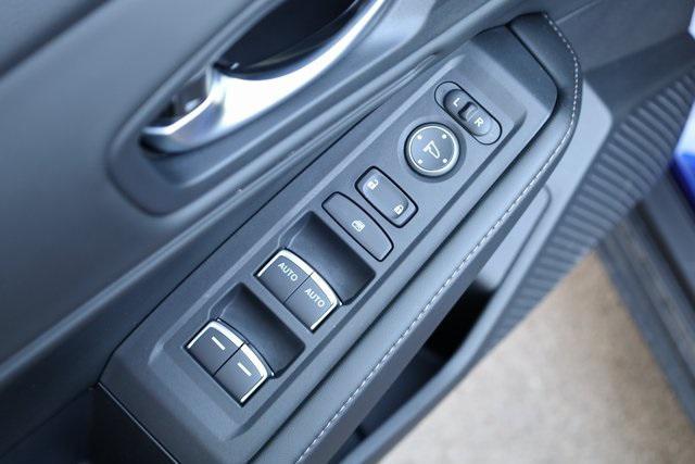 new 2025 Honda Accord Hybrid car, priced at $34,205