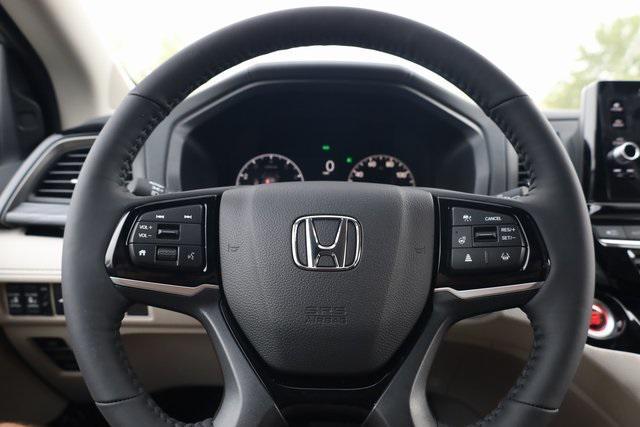new 2026 Honda Odyssey car, priced at $50,190