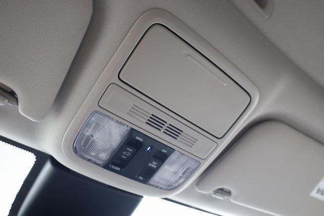 new 2026 Honda Odyssey car, priced at $50,190