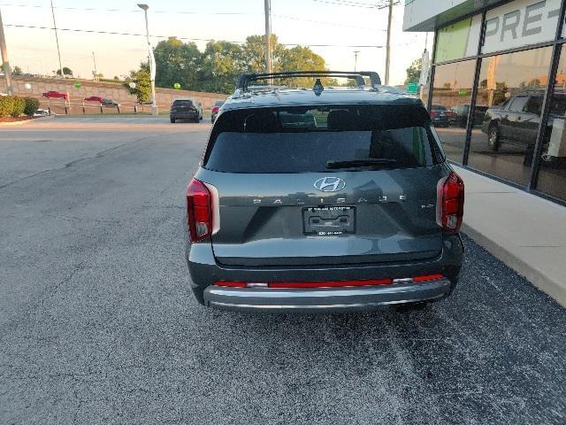 used 2023 Hyundai Palisade car, priced at $37,450