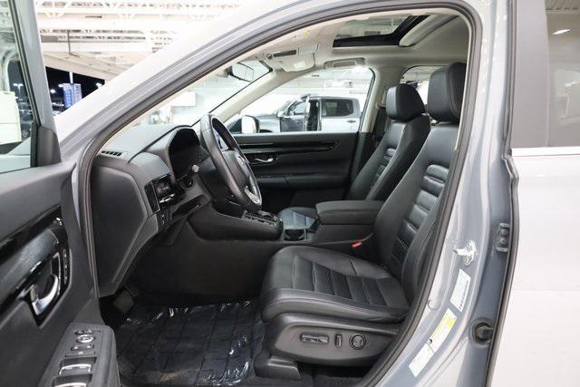 used 2024 Honda CR-V car, priced at $33,000