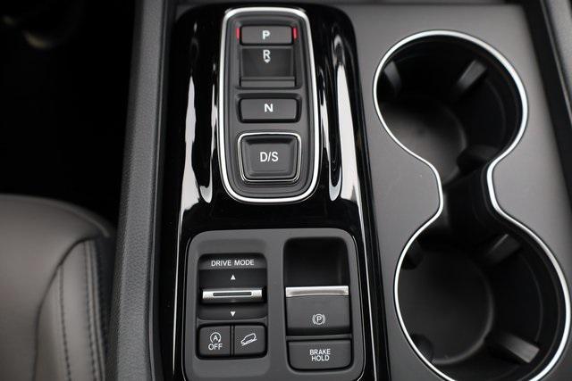 new 2025 Honda Pilot car, priced at $43,825