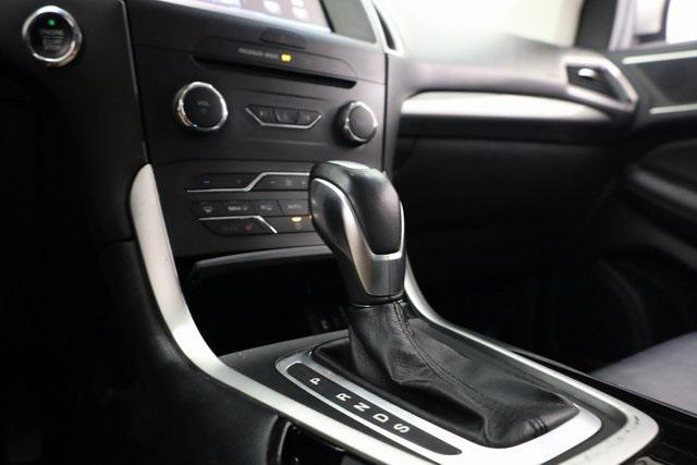 used 2015 Ford Edge car, priced at $10,900