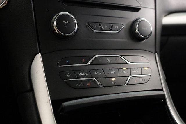 used 2015 Ford Edge car, priced at $10,900