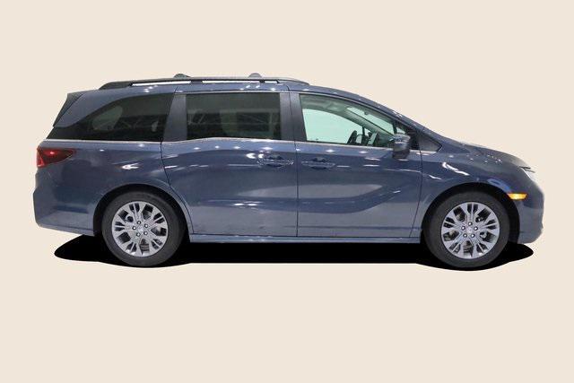 new 2025 Honda Odyssey car, priced at $47,100